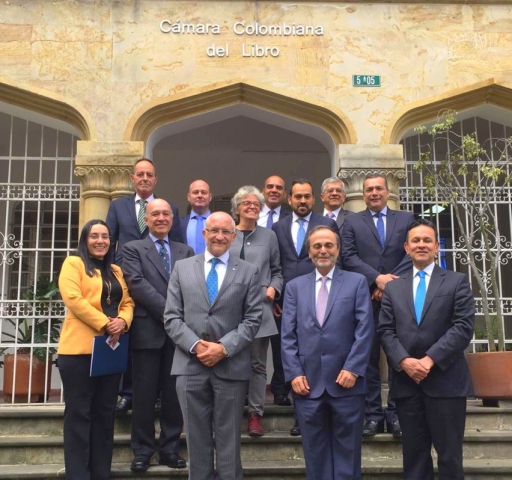 Hugo Setzer at Camera Colombiana del Libro
